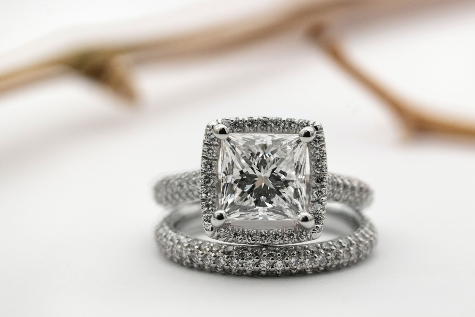 3 Ways to Find the Best Ring for Your Budget in a Pawn Shop
